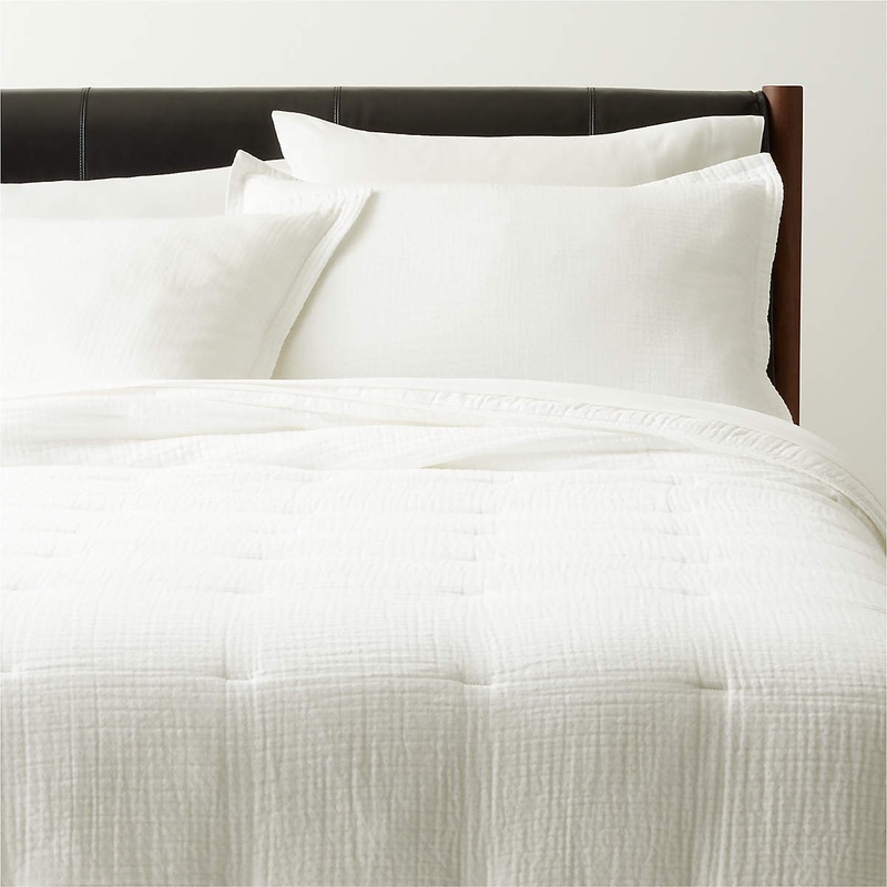 Alto White Organic Cotton Quilt – King