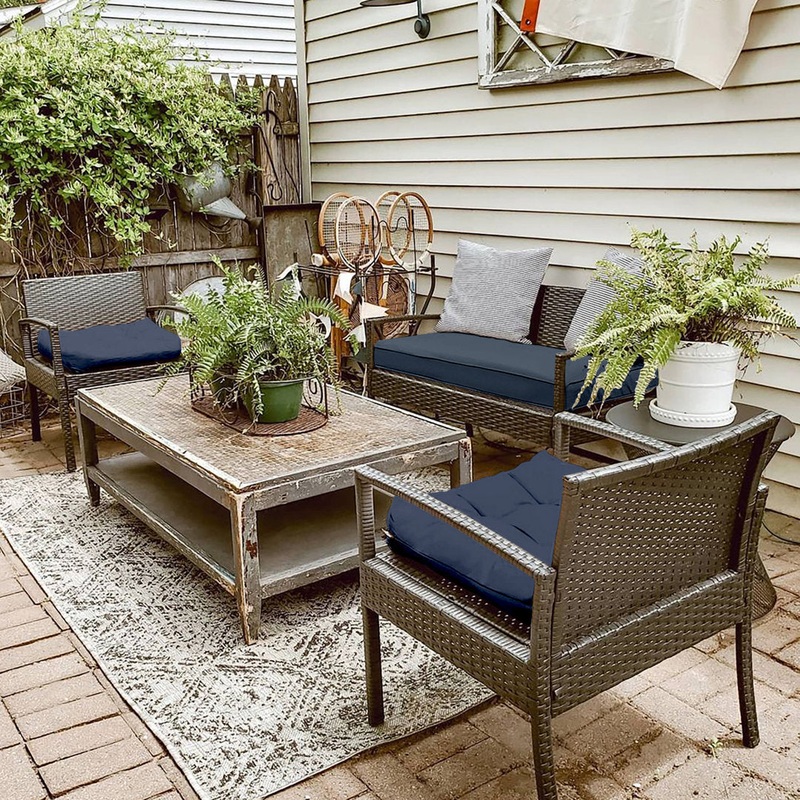 Ayvion Outdoor Seat Cushion Arlmont & Co. Cushion Color: Indigo Blue Size: 48″ W x 18″ D