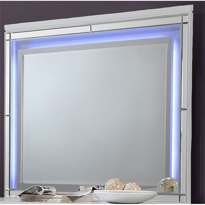 Valentino Lighted Mirror in White