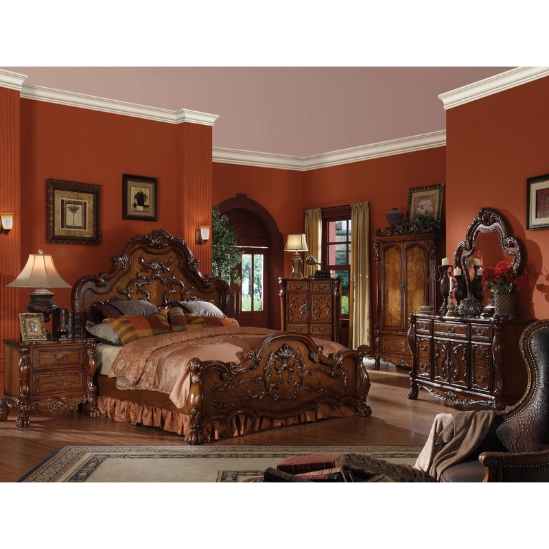 Dresden Cherry Oak Queen Bed