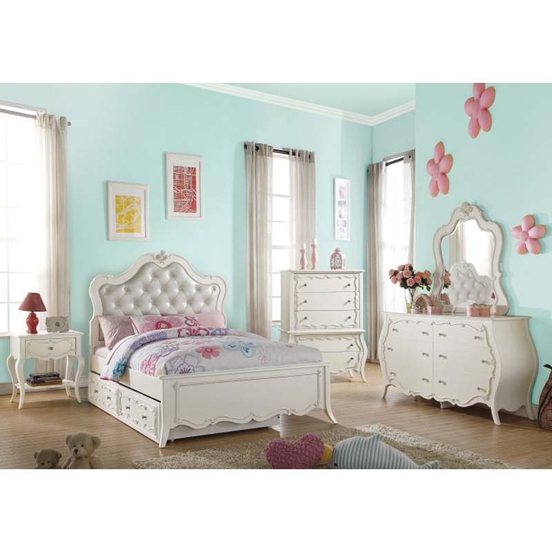 Edalene PU & Pearl White Twin Bed
