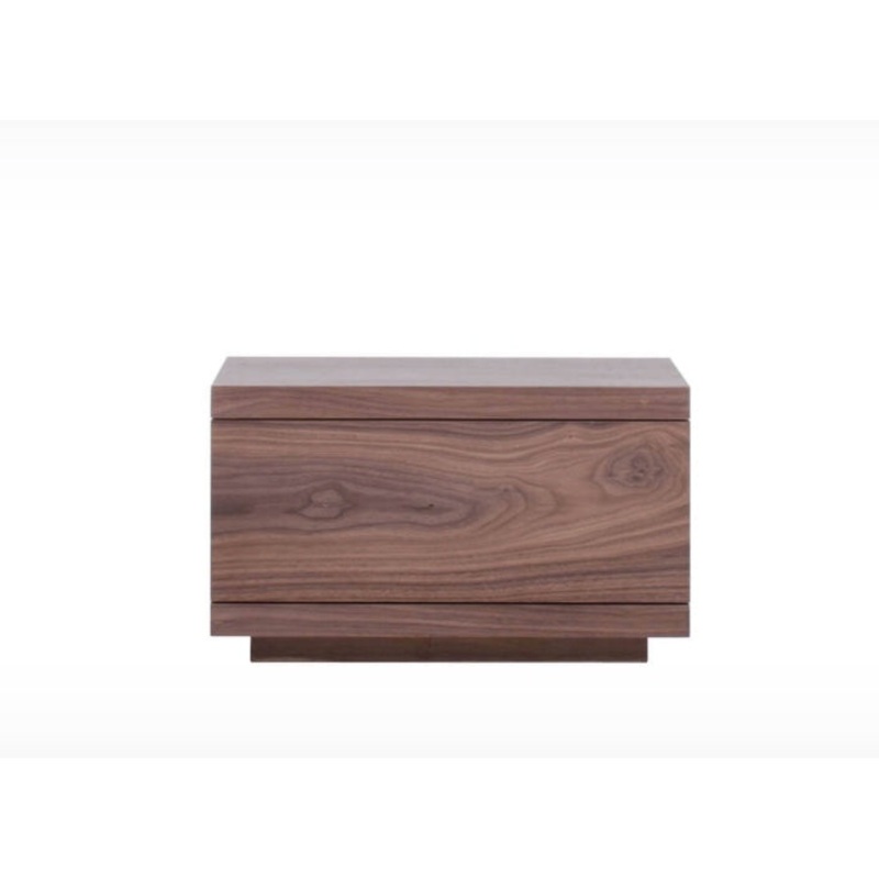 Boom Nightstand