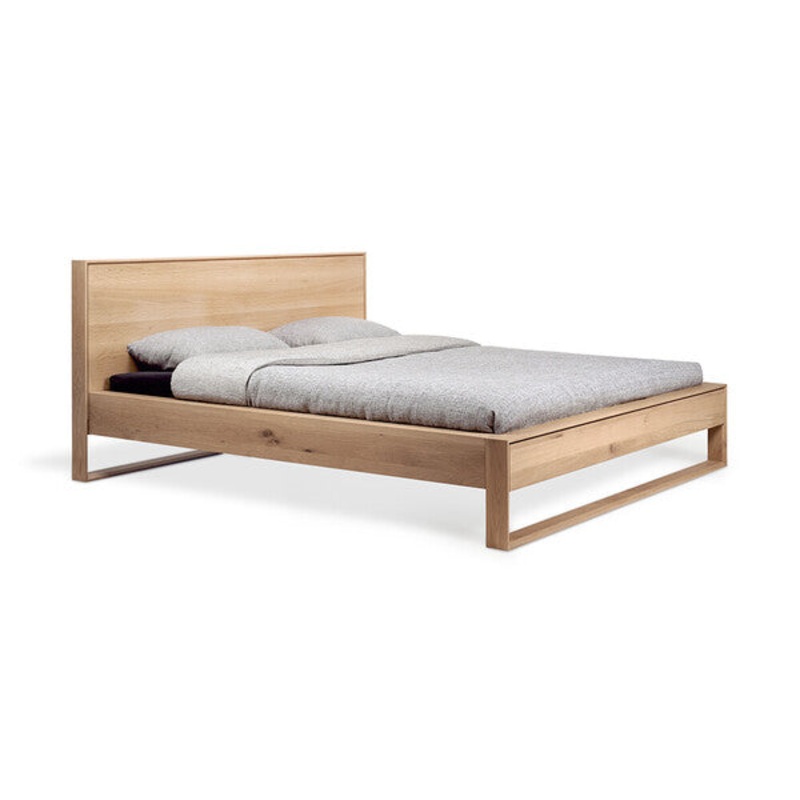 Nordic II bed, King – Oak