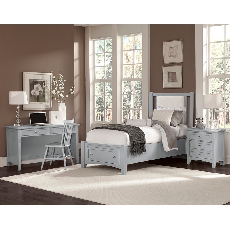 Bonanza – Pebble Gray Upholstered Bed With Storage Footboard