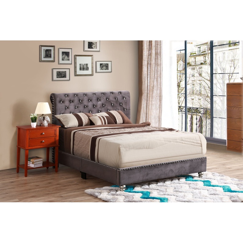 Elegant Transitional Upholstered Bed
