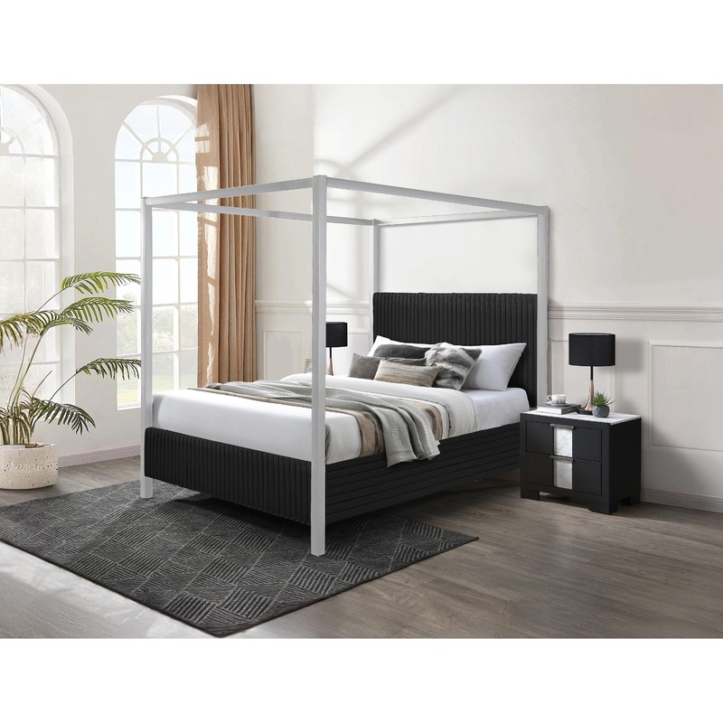 Crown Mark Cora 5262BK-Q Queen Canopy Bed