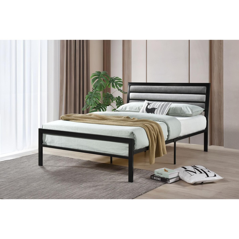 Generation Trade Clinton 216220 Full Bed – Black