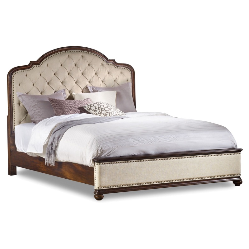 Leesburg – Upholstered Bed With Wood Rails
