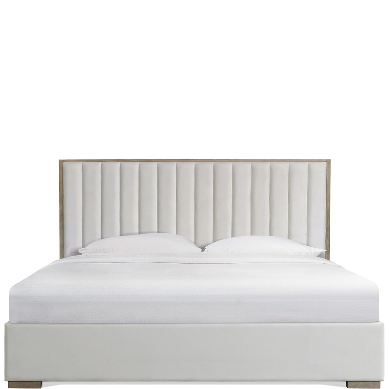 Pasadena – Upholstered Bed
