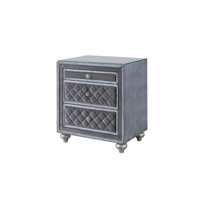 CAMEO NIGHTSTAND