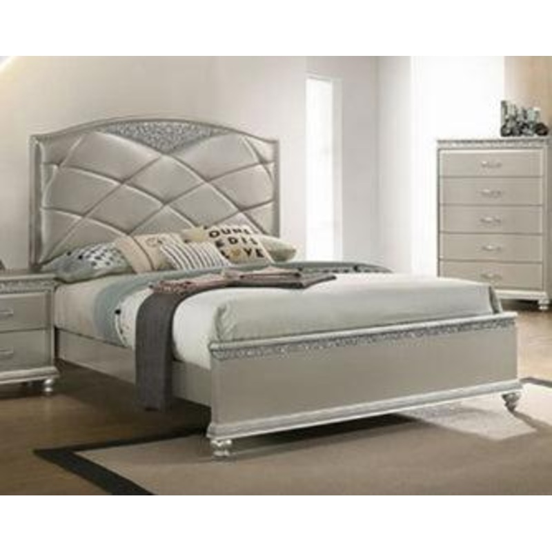 Crown Mark Valiant Queen Upholstered Panel Bed in Champagne B4780-Q
